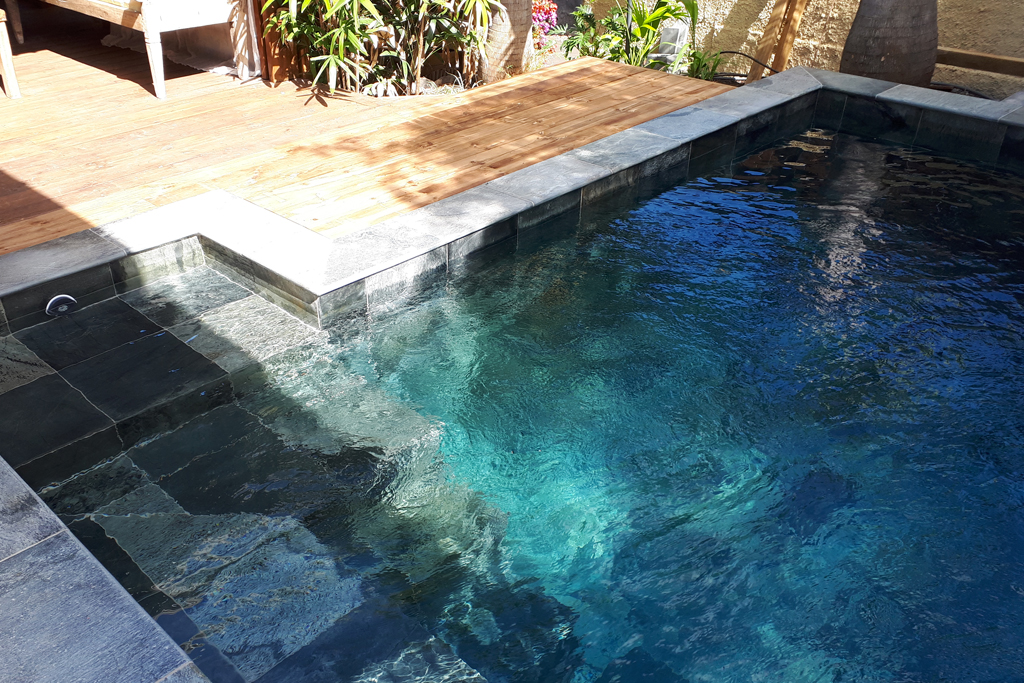 piscine en quartzite